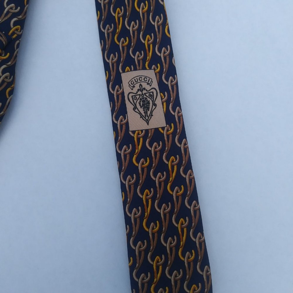 vintage GUCCI silk tie - Picture 4 of 8